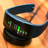 مچ بند هوشمند سامسونگ مدل Gear Fit2 با بند سایز بزرگ