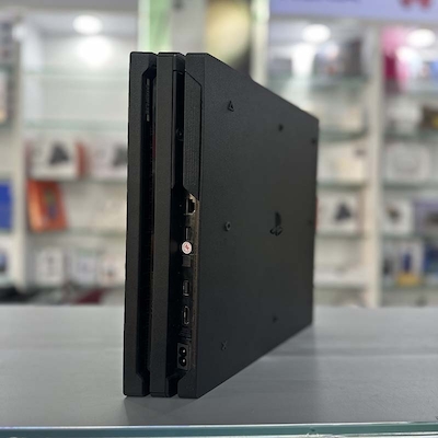 کنسول بازی سونی (استوک) 7216 PS4 PRO | حافظه 1 ترابایت اکانتی به همراه یک دسته اضافه